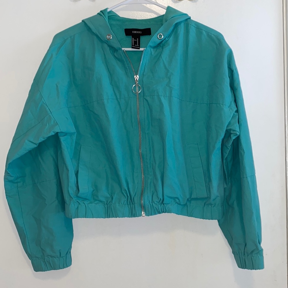 Turquoise cropped wind breaker